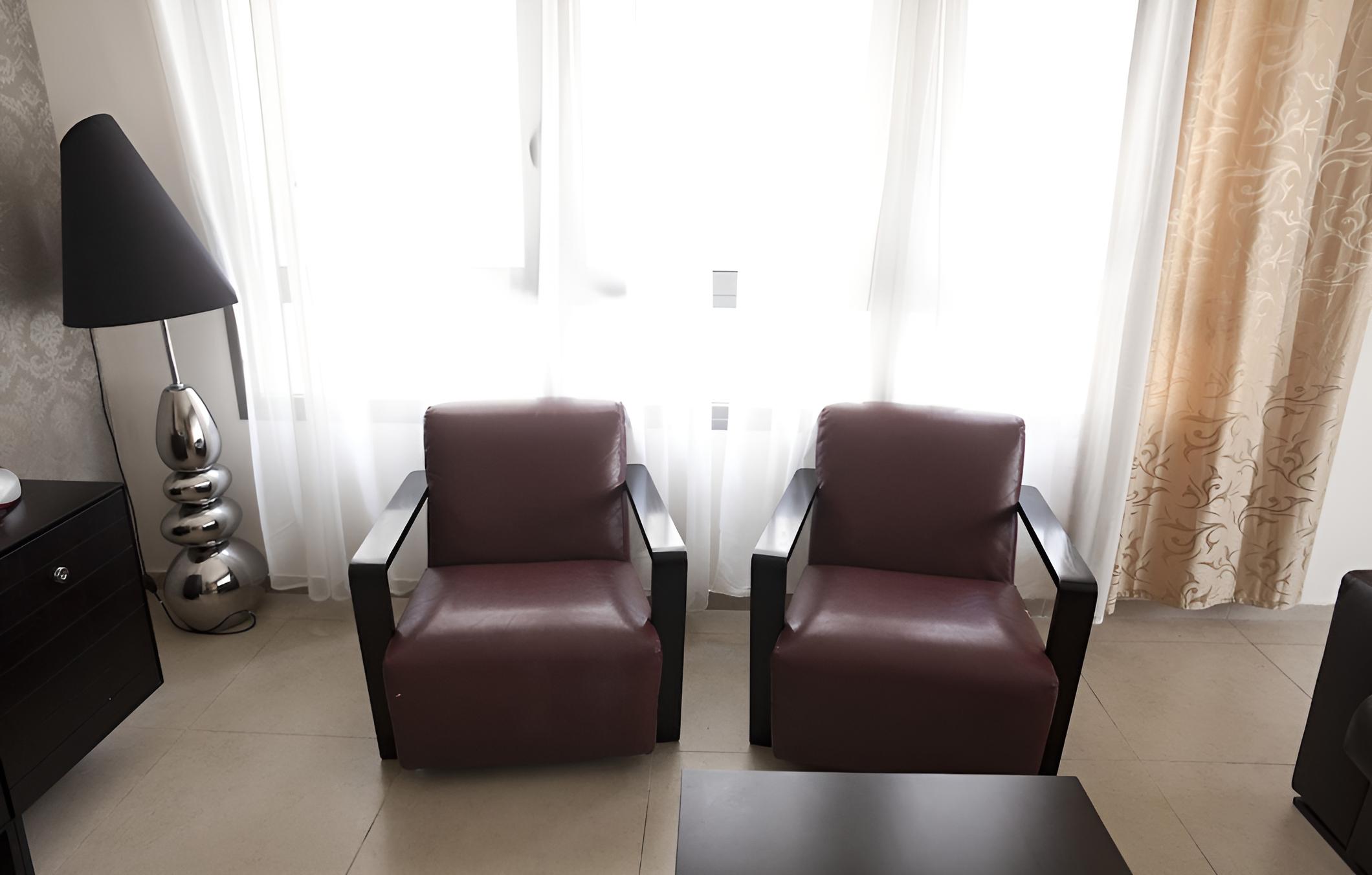 Sunshine Suites