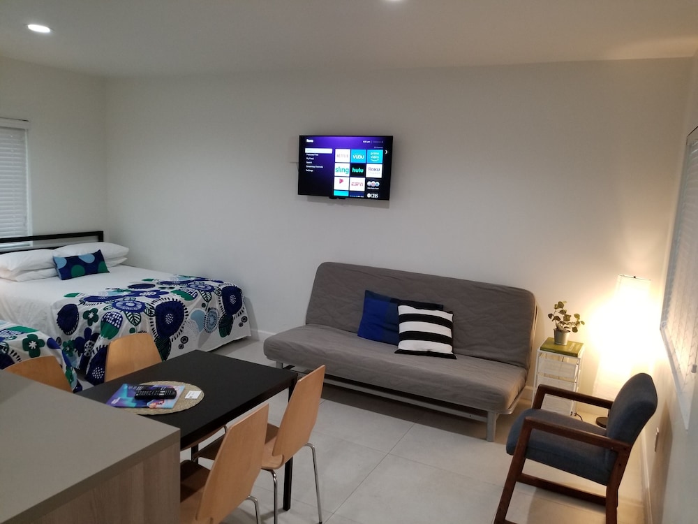 Studio Apartment Biscayne Blvd Miami