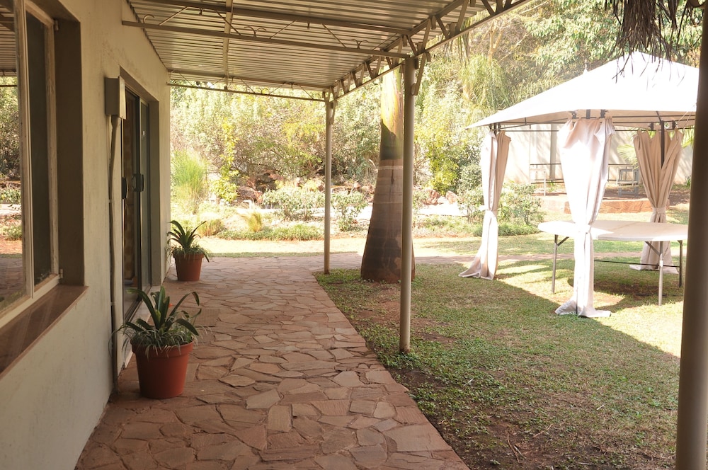Coghlan Villa Guest House