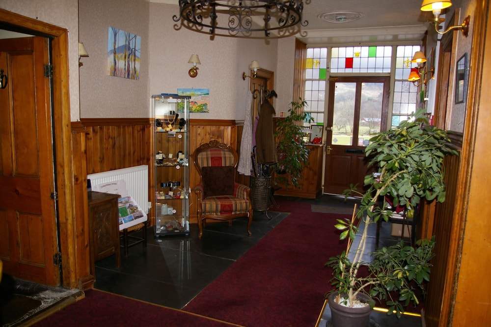 Elen's Castle Hotel