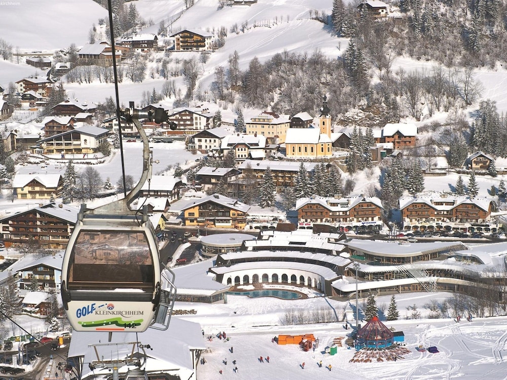 Apartment in Bad Kleinkirchheim by Ski Lift