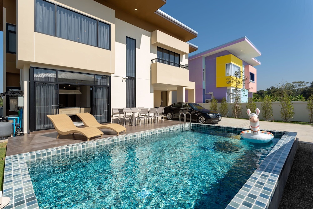 Kanna Pool Villa