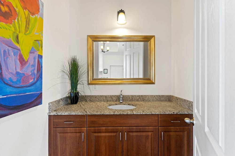Prestigious 4 BR Getaway - Coronas Verde view 3