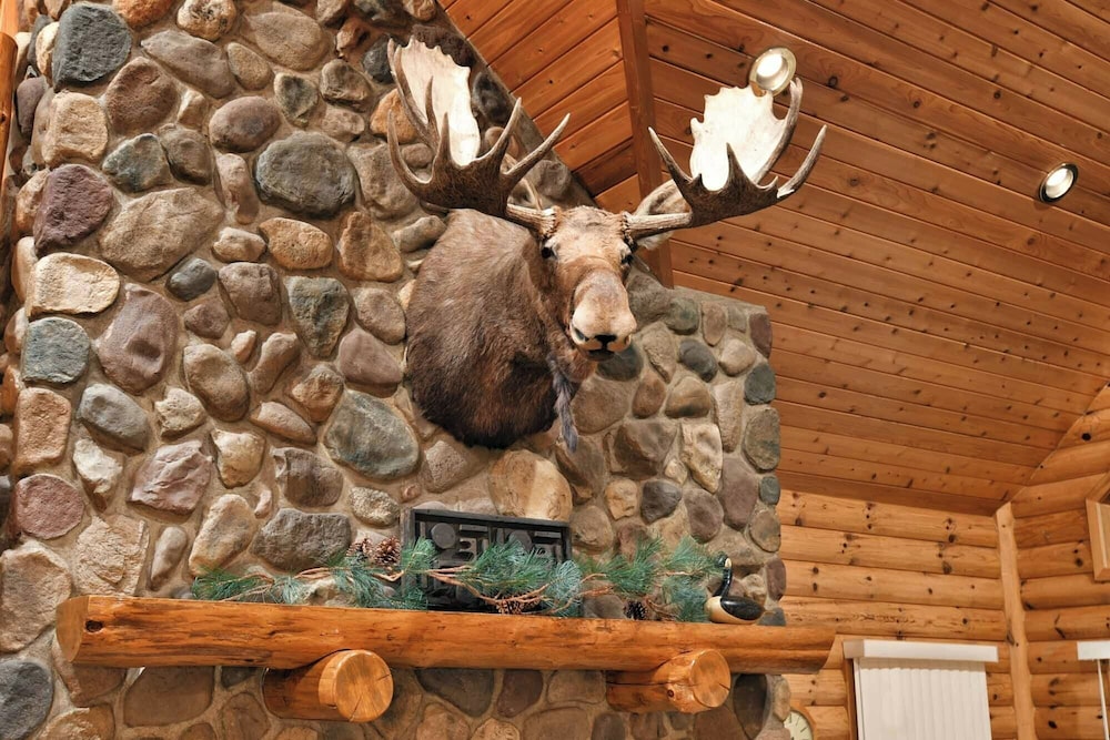 Majestic Moose Lodge