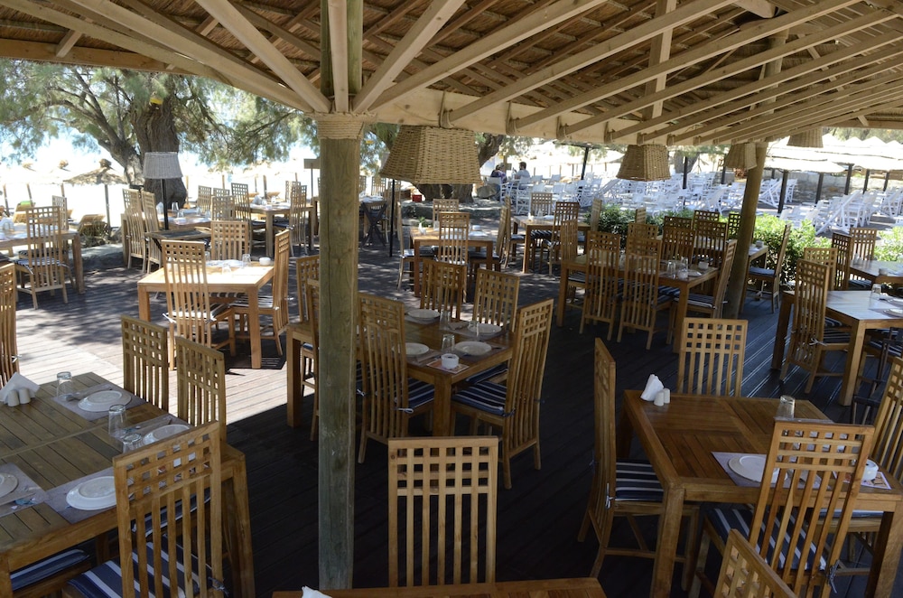 Porto Koundouros Beach and Villas