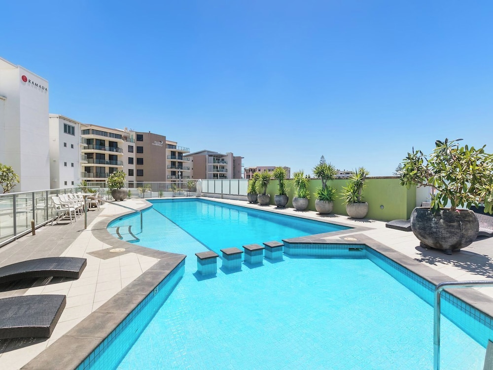 The Top Deck Retreat Ballina