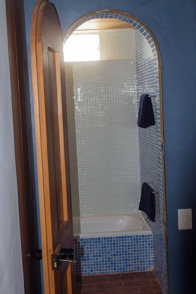 Paradys Oceanfront Submarine-style Holiday Home in Langebaan