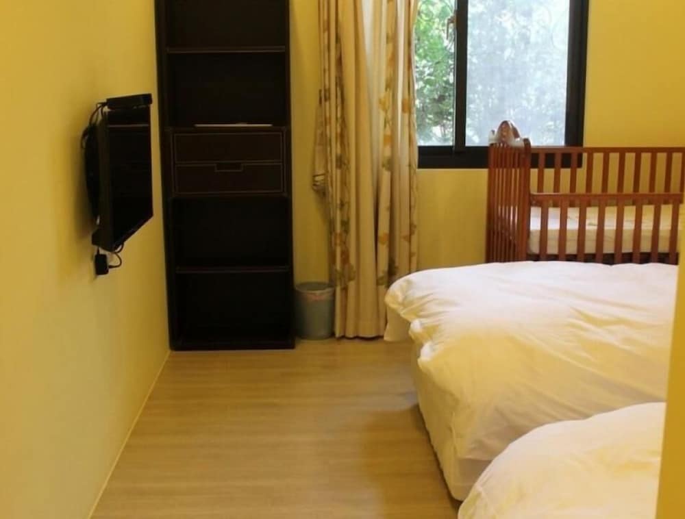 Tainan California Villa