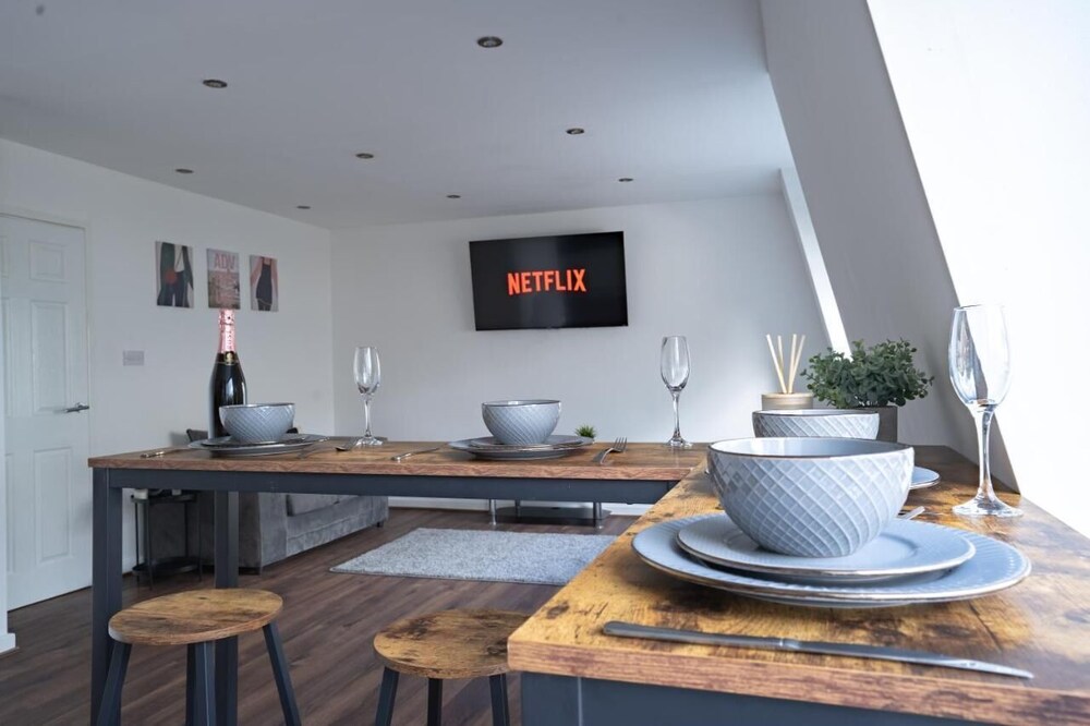 Lovely 2-bed Apartment in Liverpool