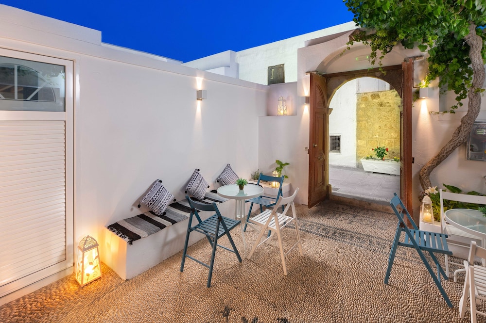 Lindos Citrin Suites view 2