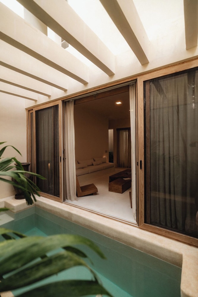 Casa Leela - M11