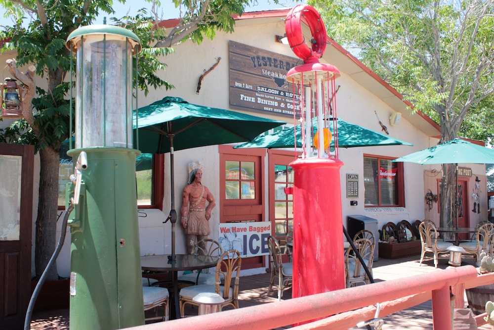 Shep's Miners Inn
