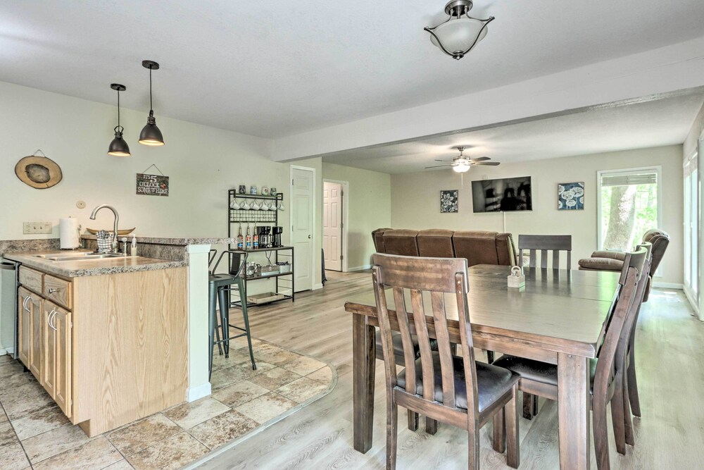 Osage Beach Home w/ Resort-style Amenities! view 4