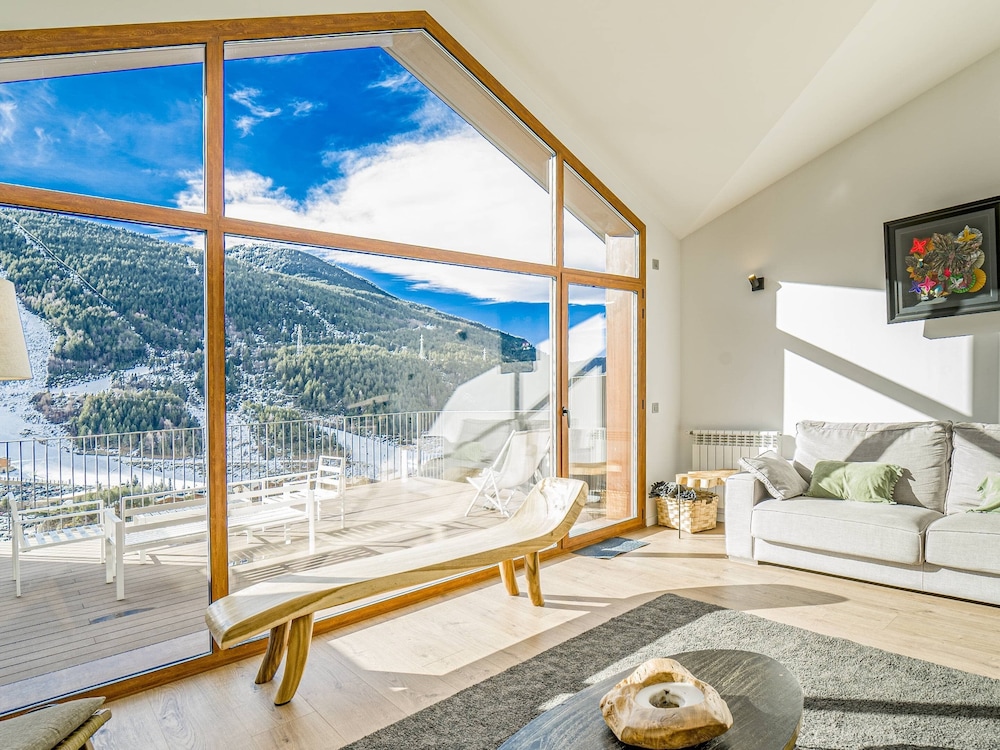 Ski Chalet Andorra - El Tarter by KOKONO