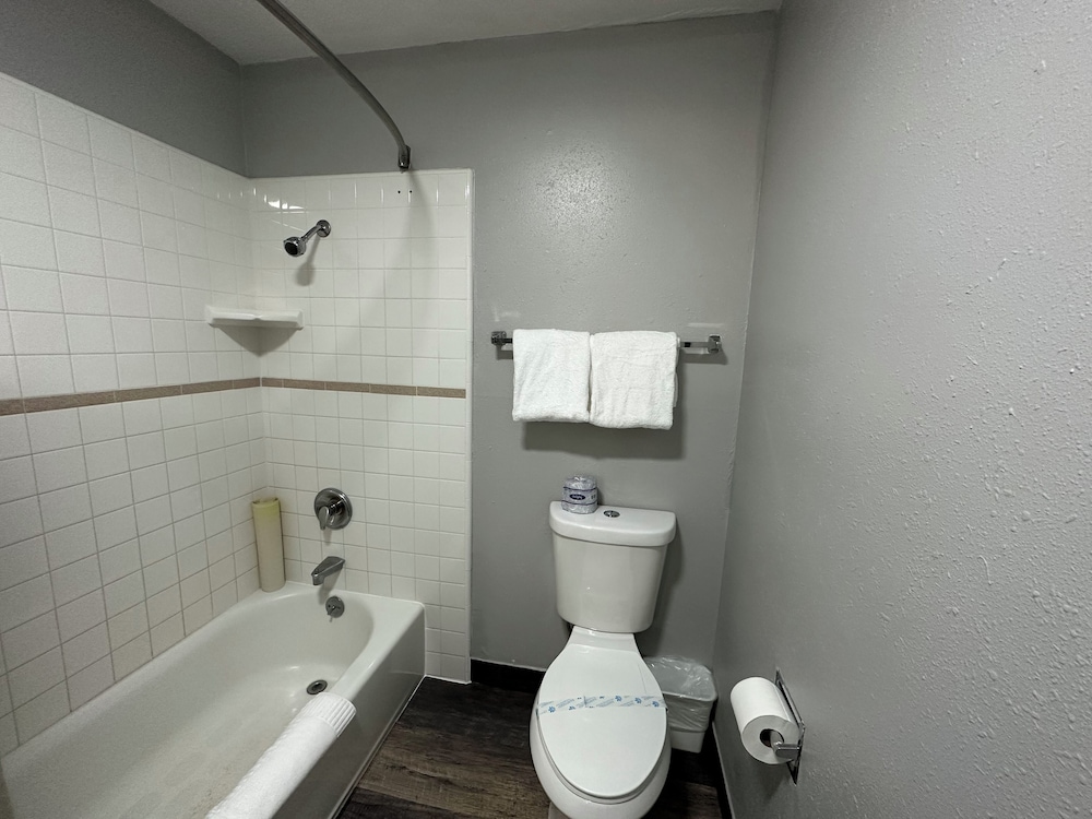 Lake Tahoe Vacations - Lake Ridge Hotel - Property Image 3
