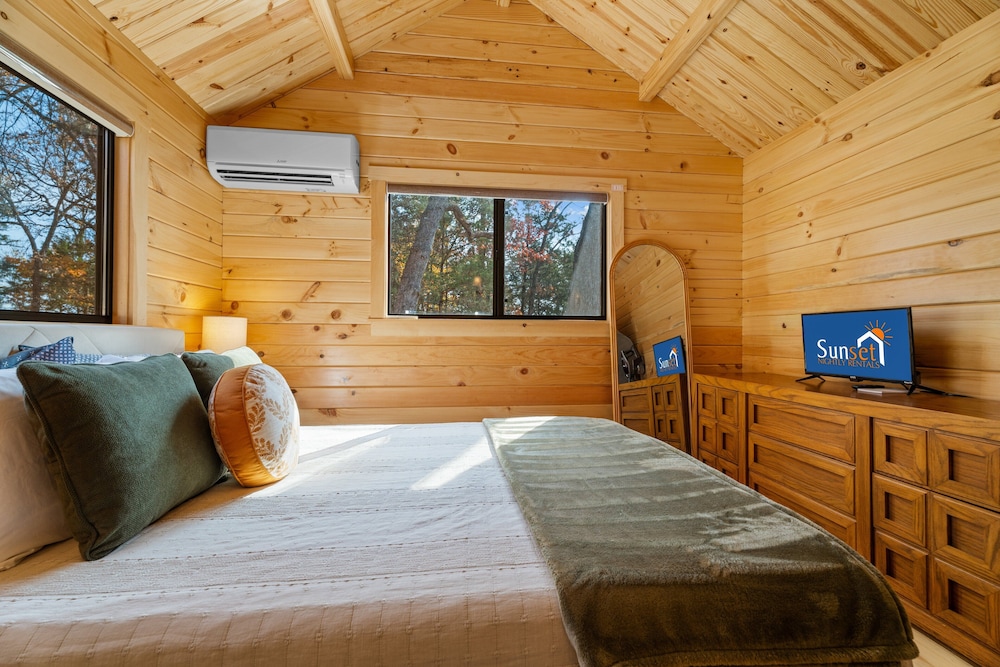 P-bay The Roost 1 Bedroom Home