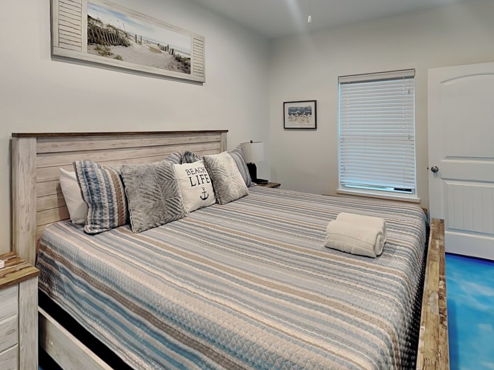 Lightly Salted by Silver Sands Vacation Rentals