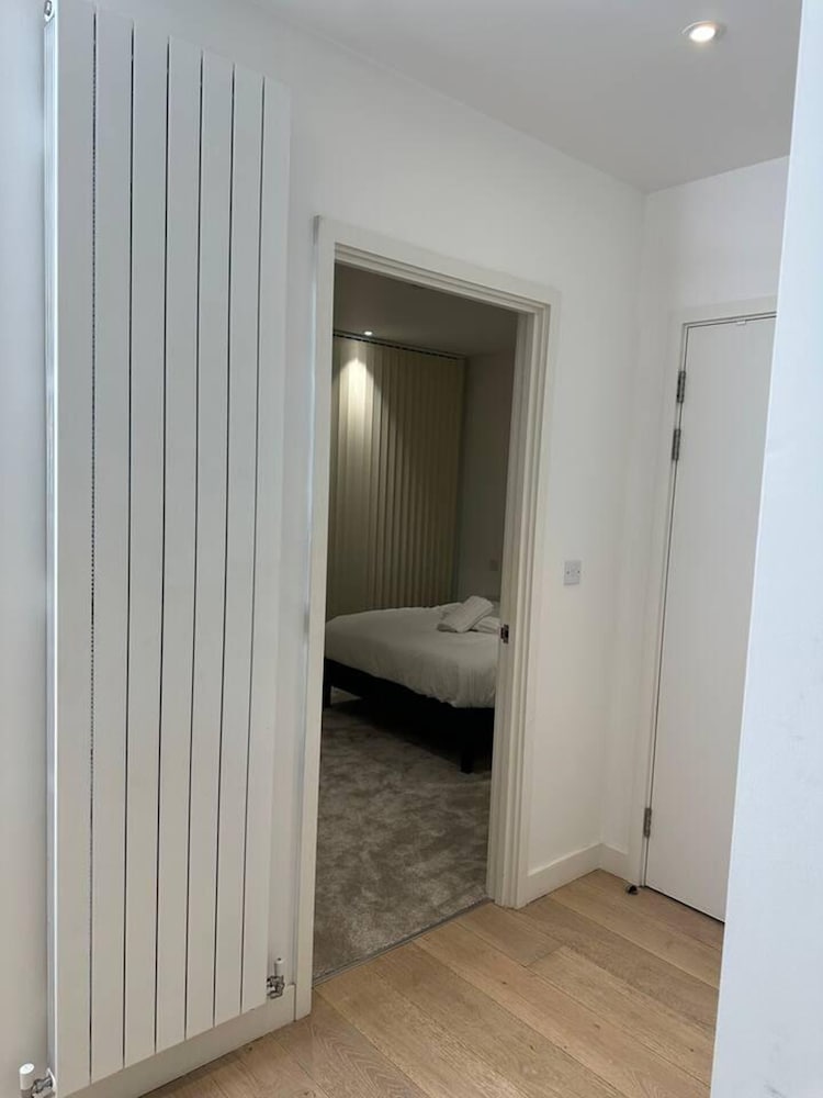 Impeccable 1-bed Apartment in London
