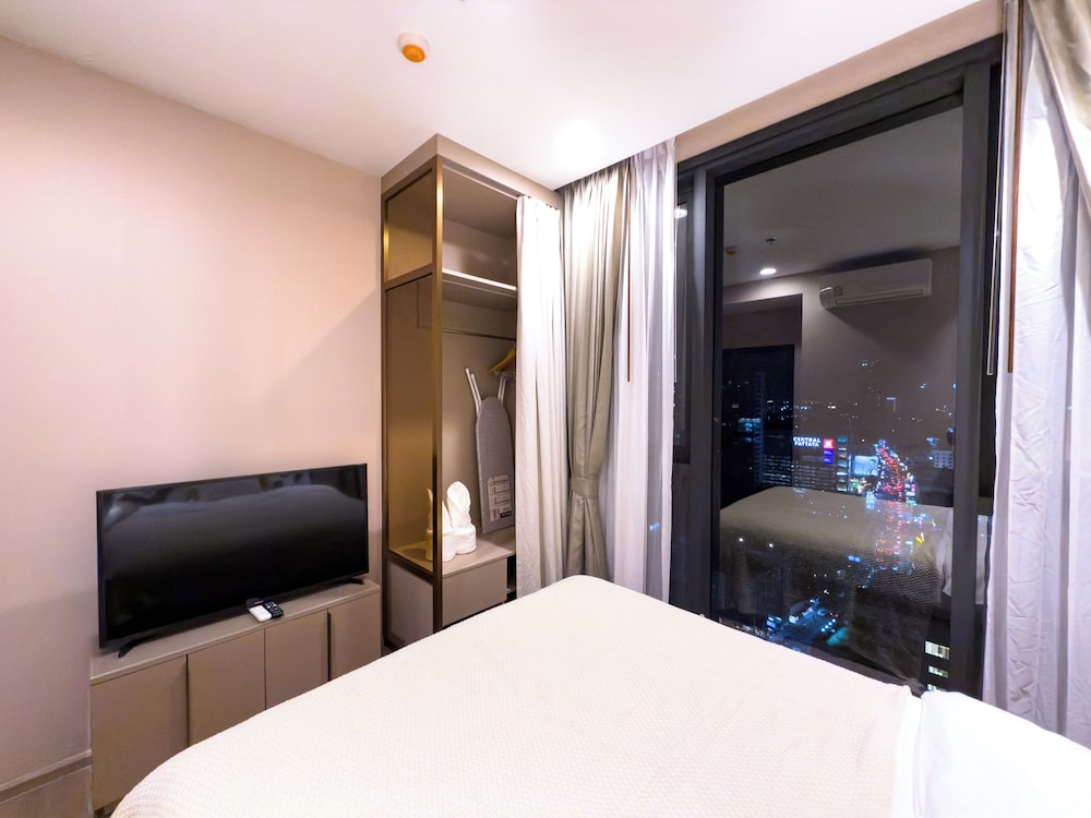 Luxury 2 Bed Room Sea View With Large Bath Tub In Balcony