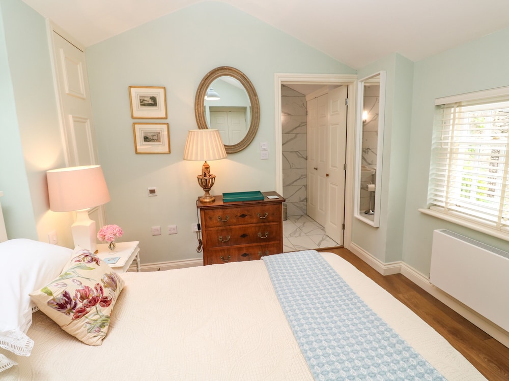 The Coach House at Pendower House view 3