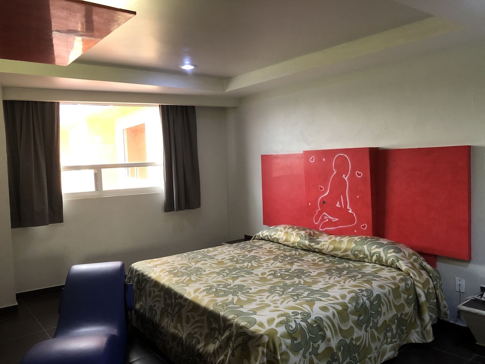Hotel & Villas 7