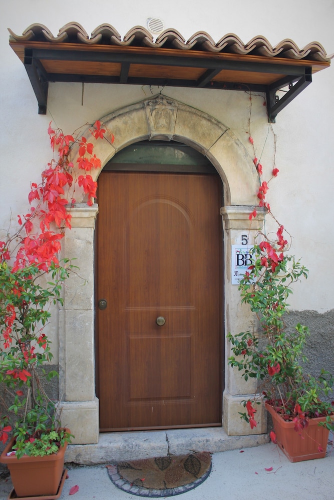 Medieval Village of Pacentro view 4