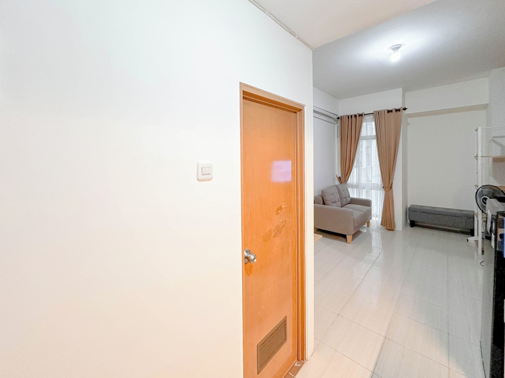 Best Location and Comfortable 2BR at Bale Hinggil Apartment