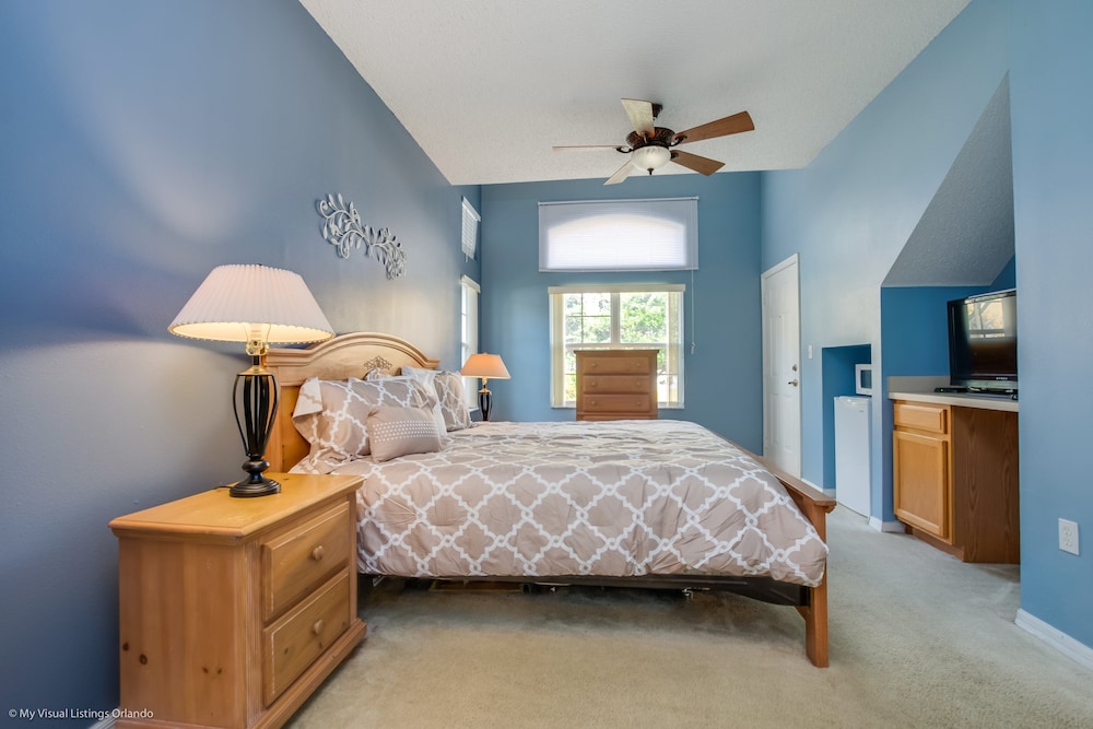 2739skp New Emerald Island 4 Bedroom view 2