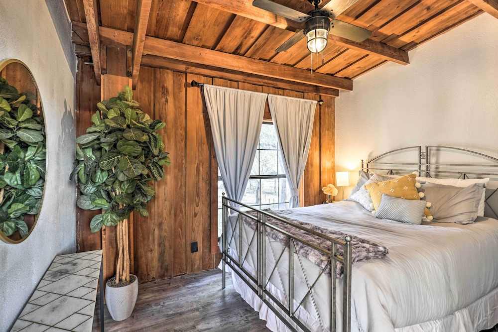 Renovated Fort White Retreat w/ River Access! - Property Image 33