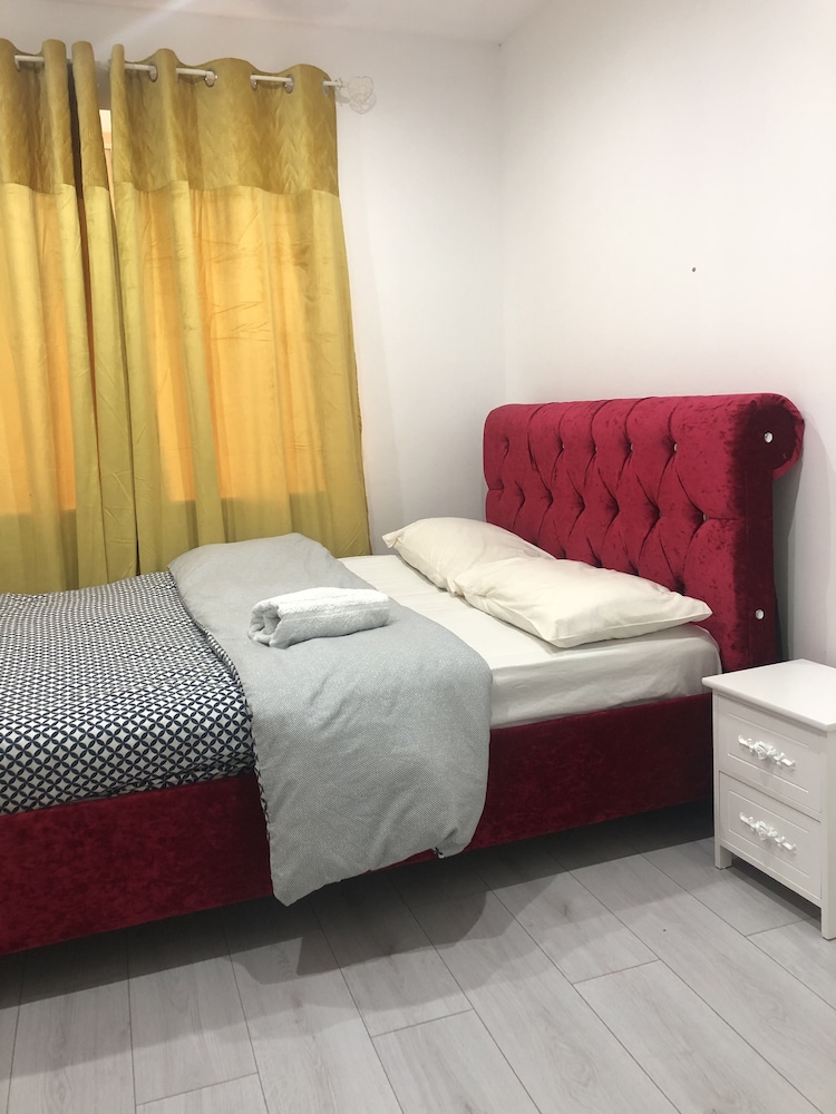 Nice 2 Bed Independent Annex in High Wycombe view 4
