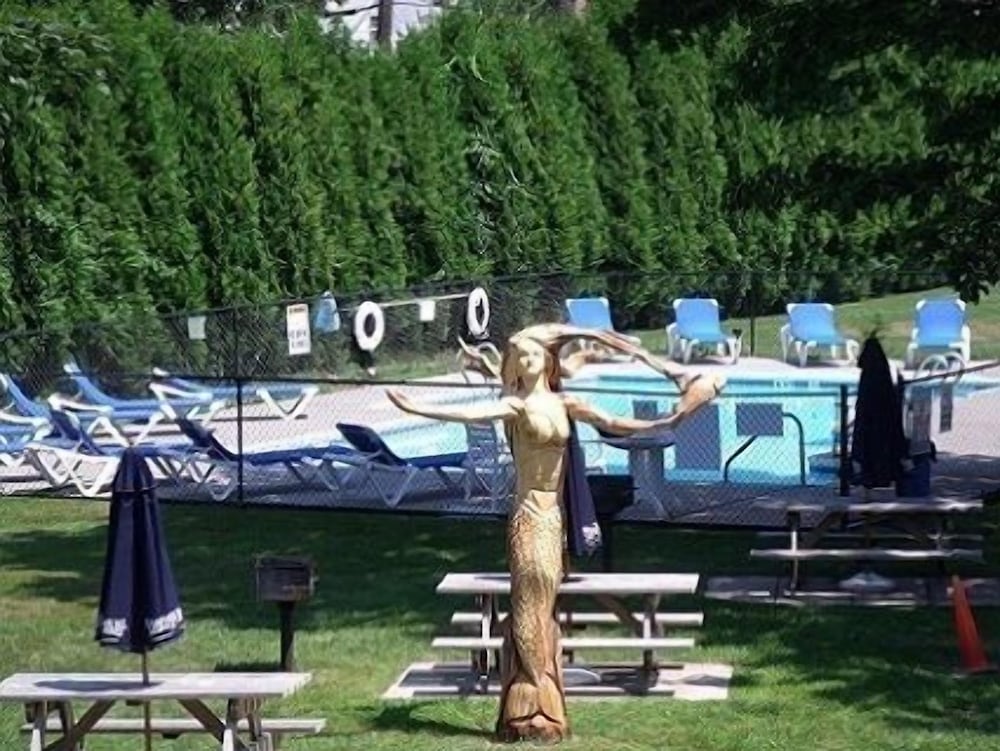 The Blue Inn At North Fork