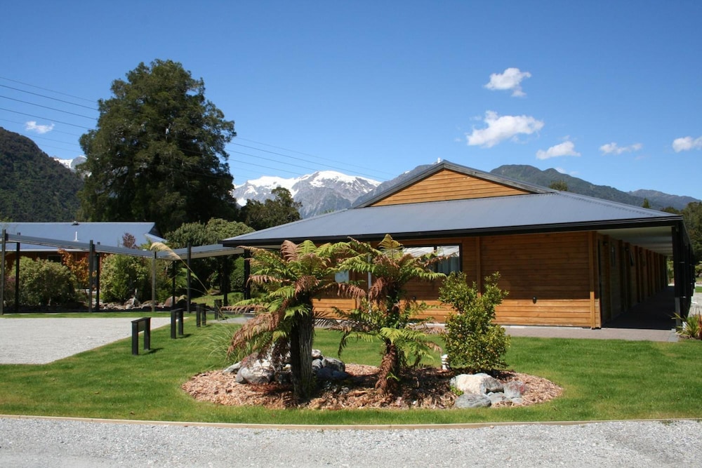 Westwood Lodge