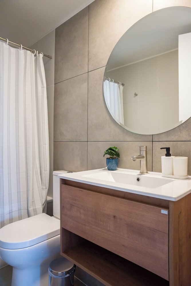 8550 Las Condes Apartments Andes Parking