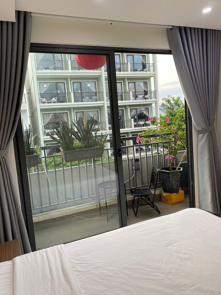 Floral Sea Homestay