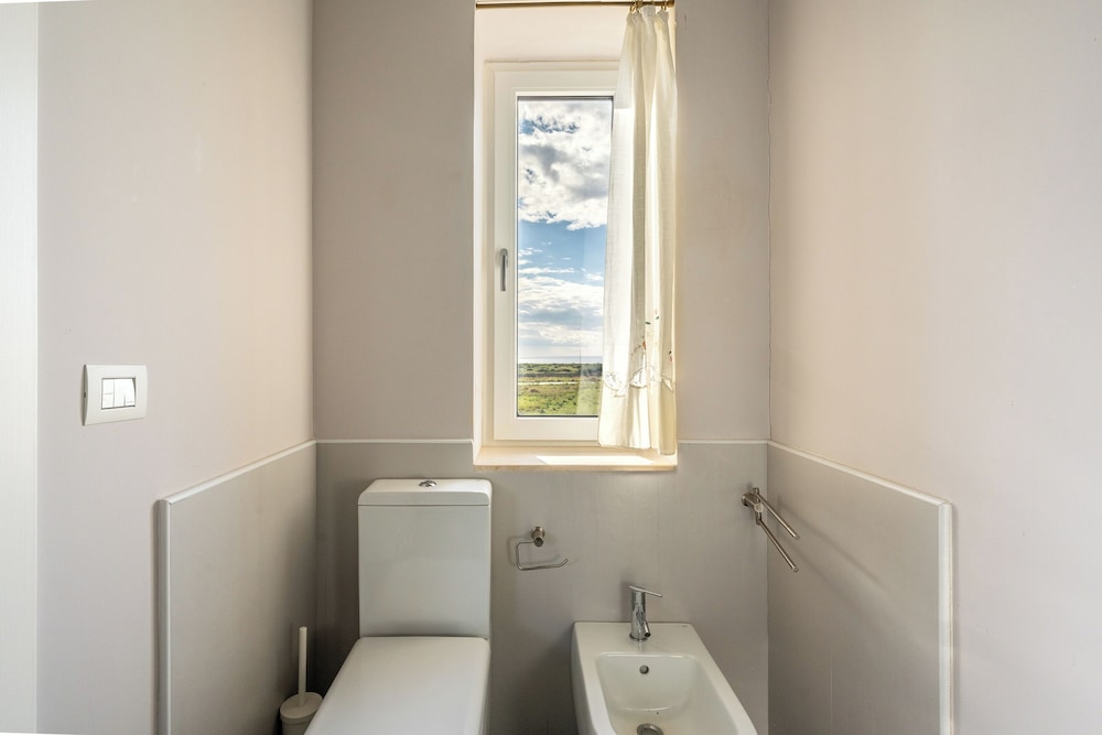 Casa Faro del Plemmiro con Jacuzzi by Wonderful Italy