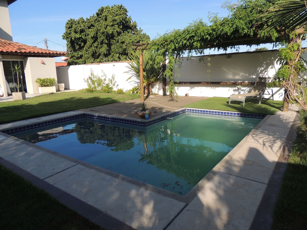 Ótima Casa com Vista para a Praia de Manguinhos view 3