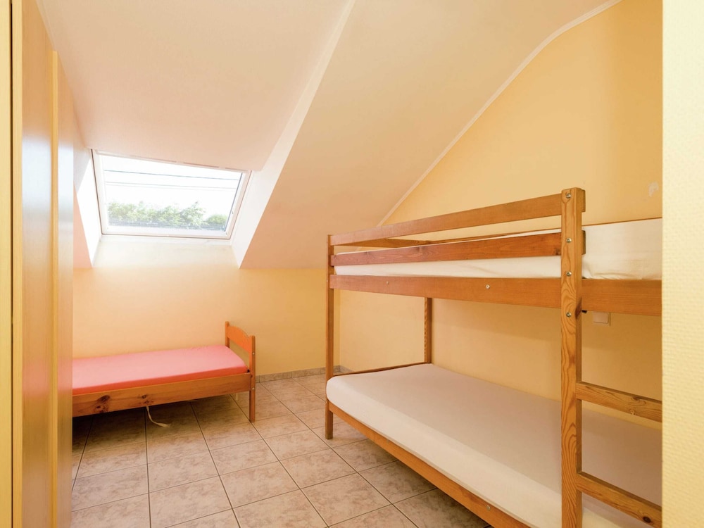 Scenic Riverside 2BD Flat - Chelsea