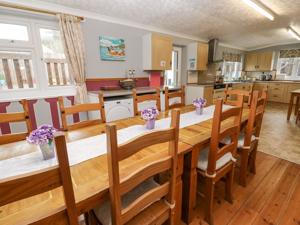 Truro Vacations - Trelydarth - Property Image 4