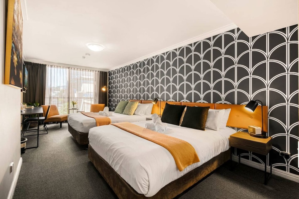 Kozyguru | Haymarket | 2 Bedroom Studio Apartments On George St