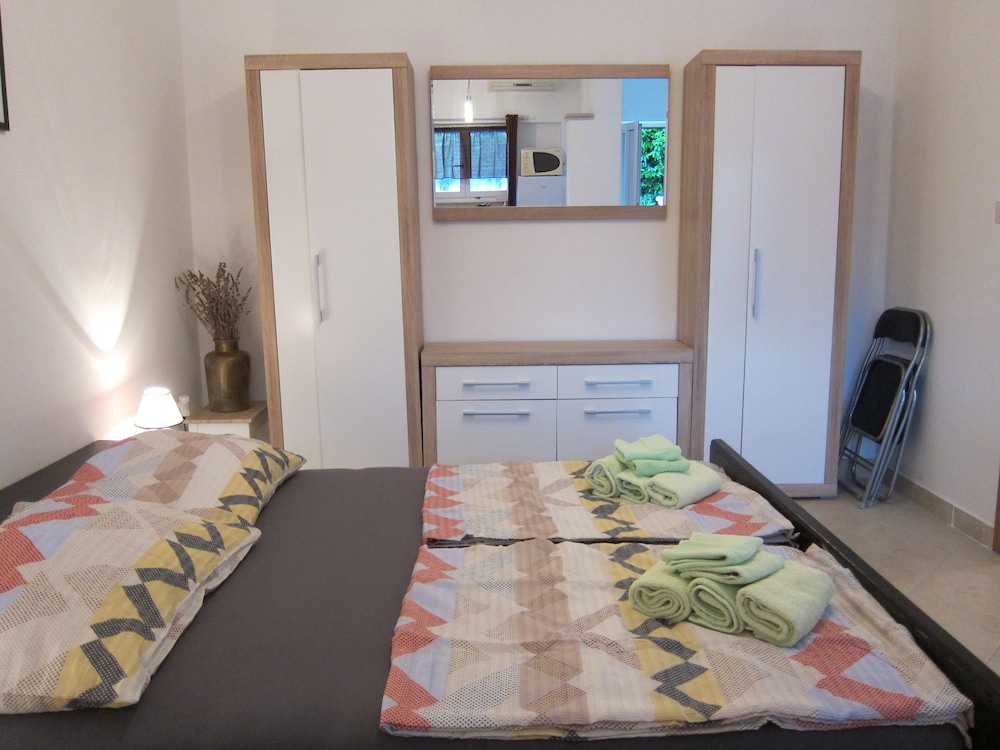 Photo 38