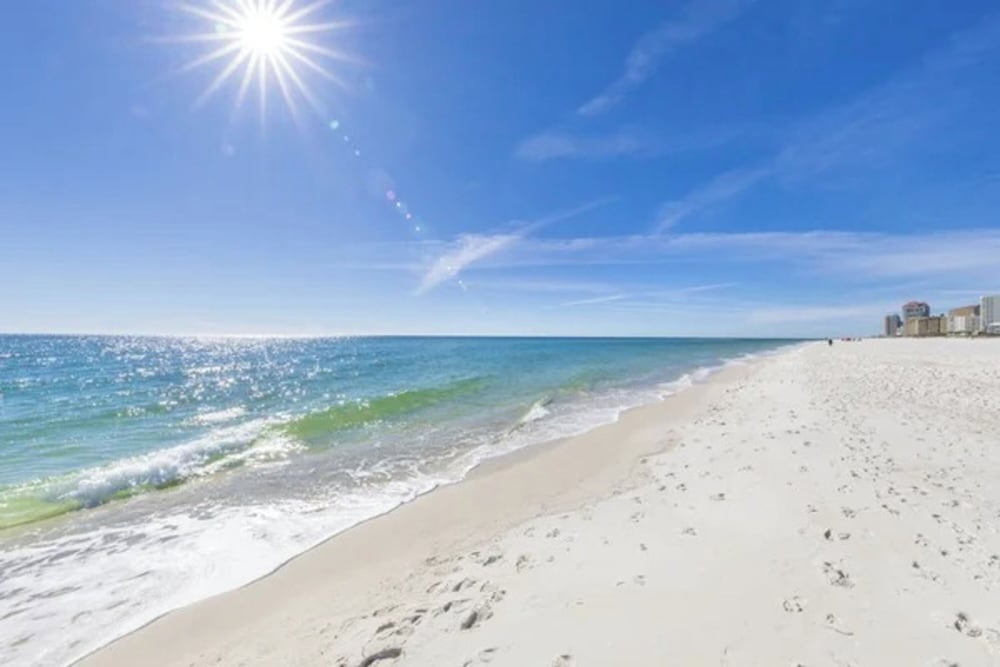 Island Winds West 471