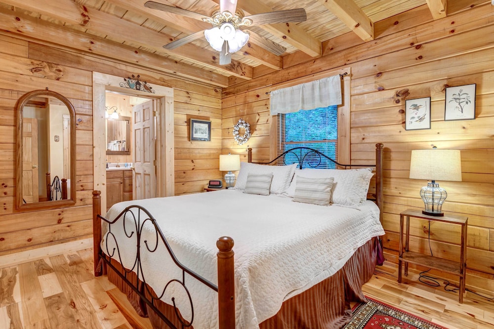 Waynesville Cabin w/ Covered Deck & Fire Pit! view 5