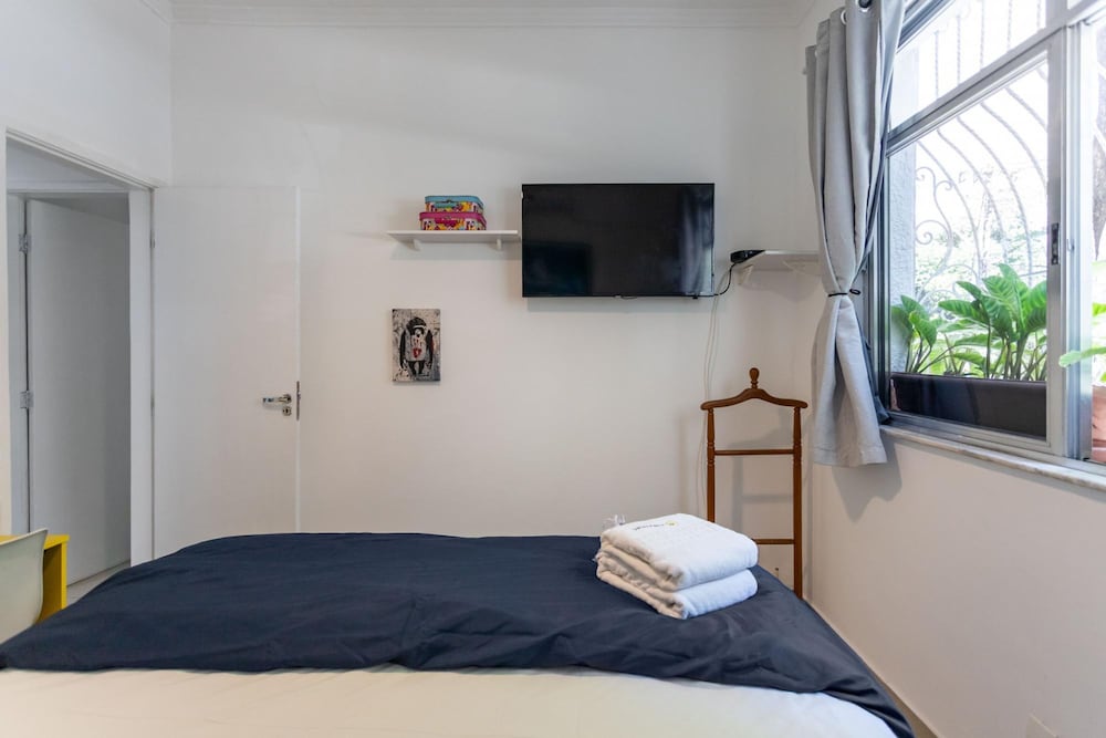Nice in Leblon 3 Bedrooms for Families Cb101 Z1