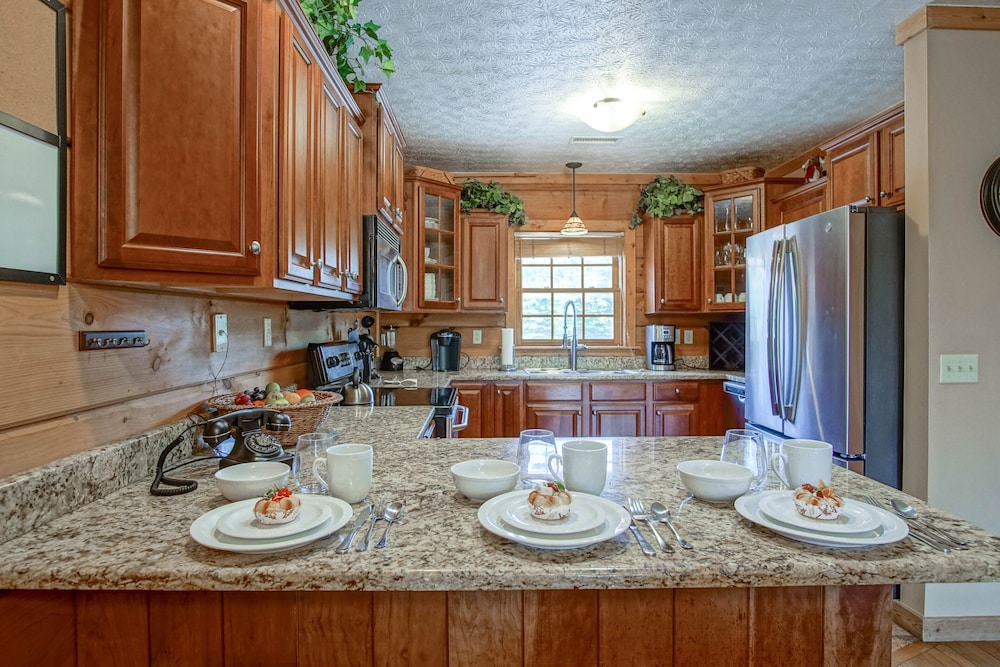 Loggers Run 11: 5 Bedrooms, 3.5 Baths