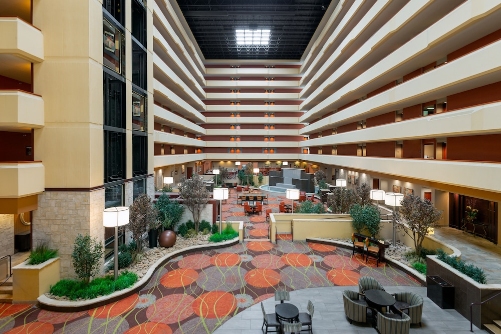 University Plaza Hotel and Convention Center Springfield-2