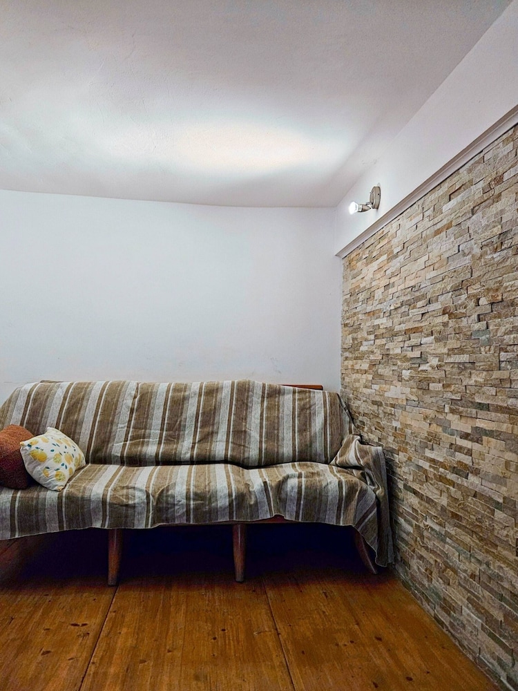 Comfortable Apartment in the Historic Center for Groups