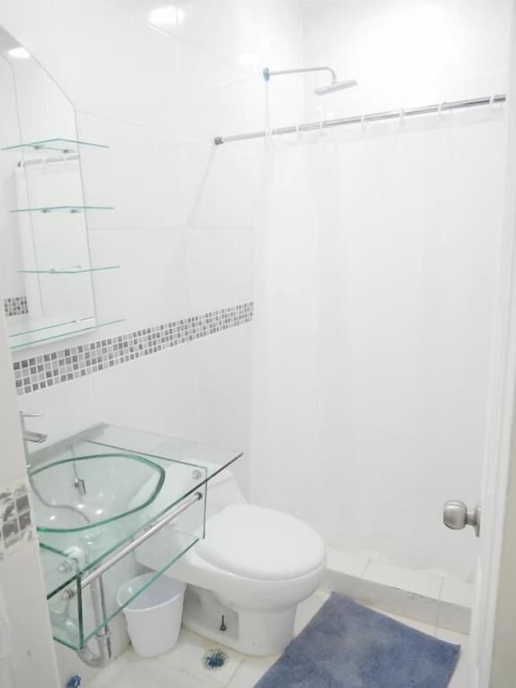 HOSTAL EL PRADO