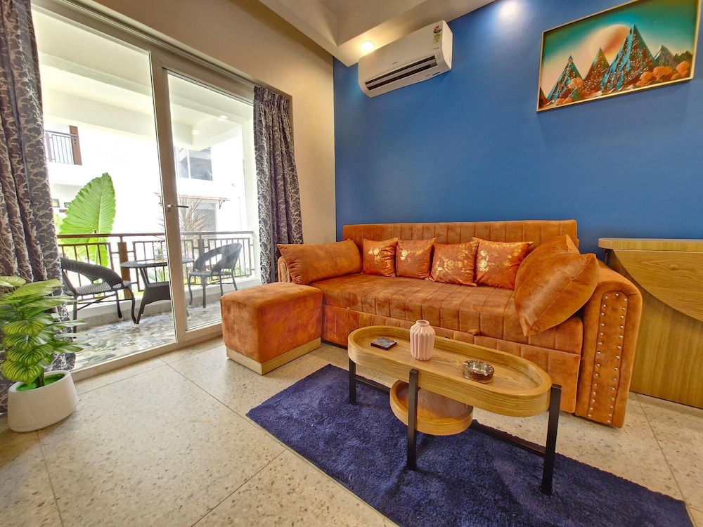 Sereno By Dancenter 1bhk Apartment In Siolim