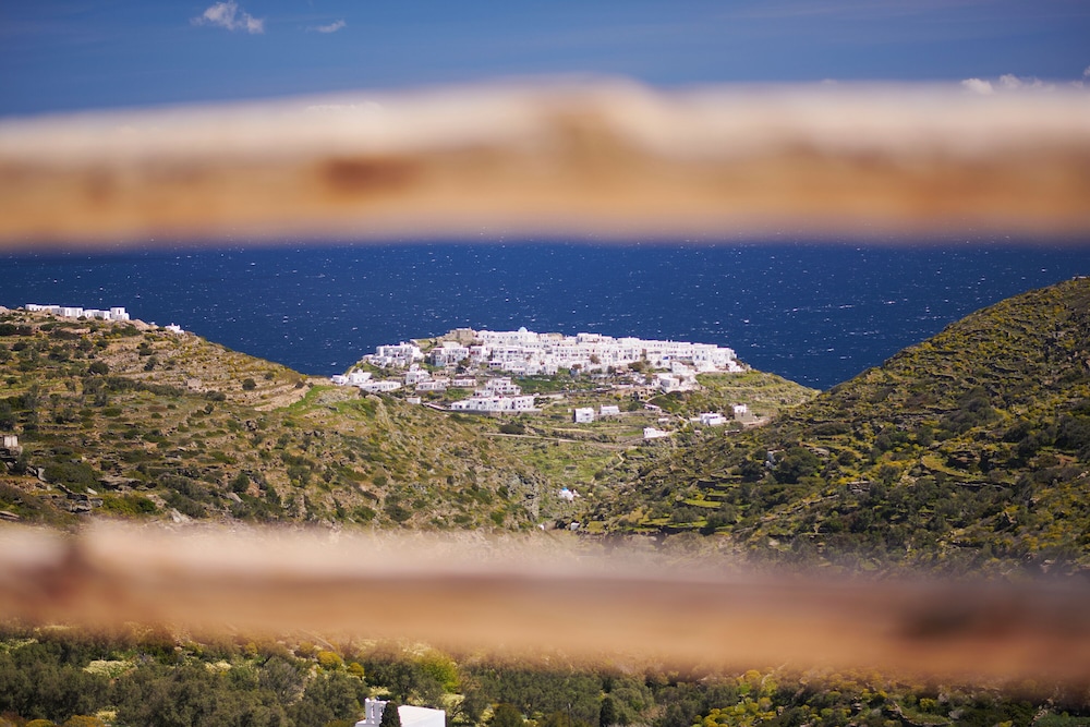 Mythic Villa