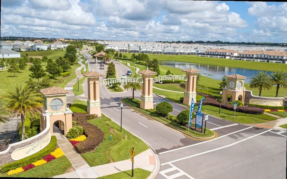 Chic 2Bd Family Retreat With Free Waterpark